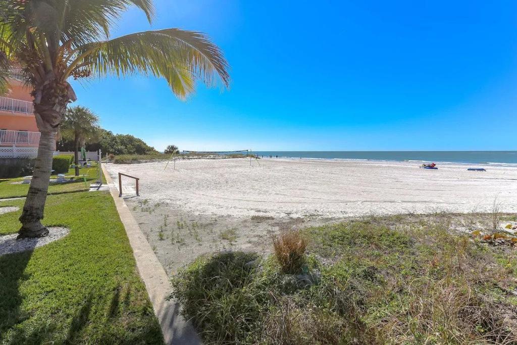 Beach Palms- Unit 102 Aparthotel Clearwater Beach Exterior photo